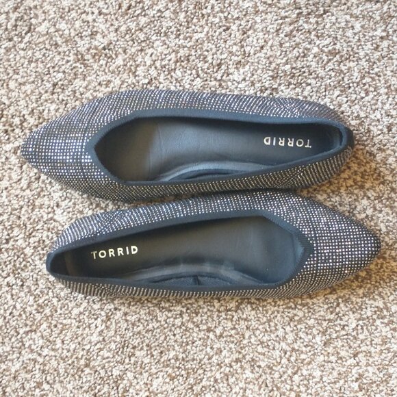Women's Torrid Black Embellished Rhinestone Pointed Toe Slip On Flats Size 11WW - Picture 14 of 14